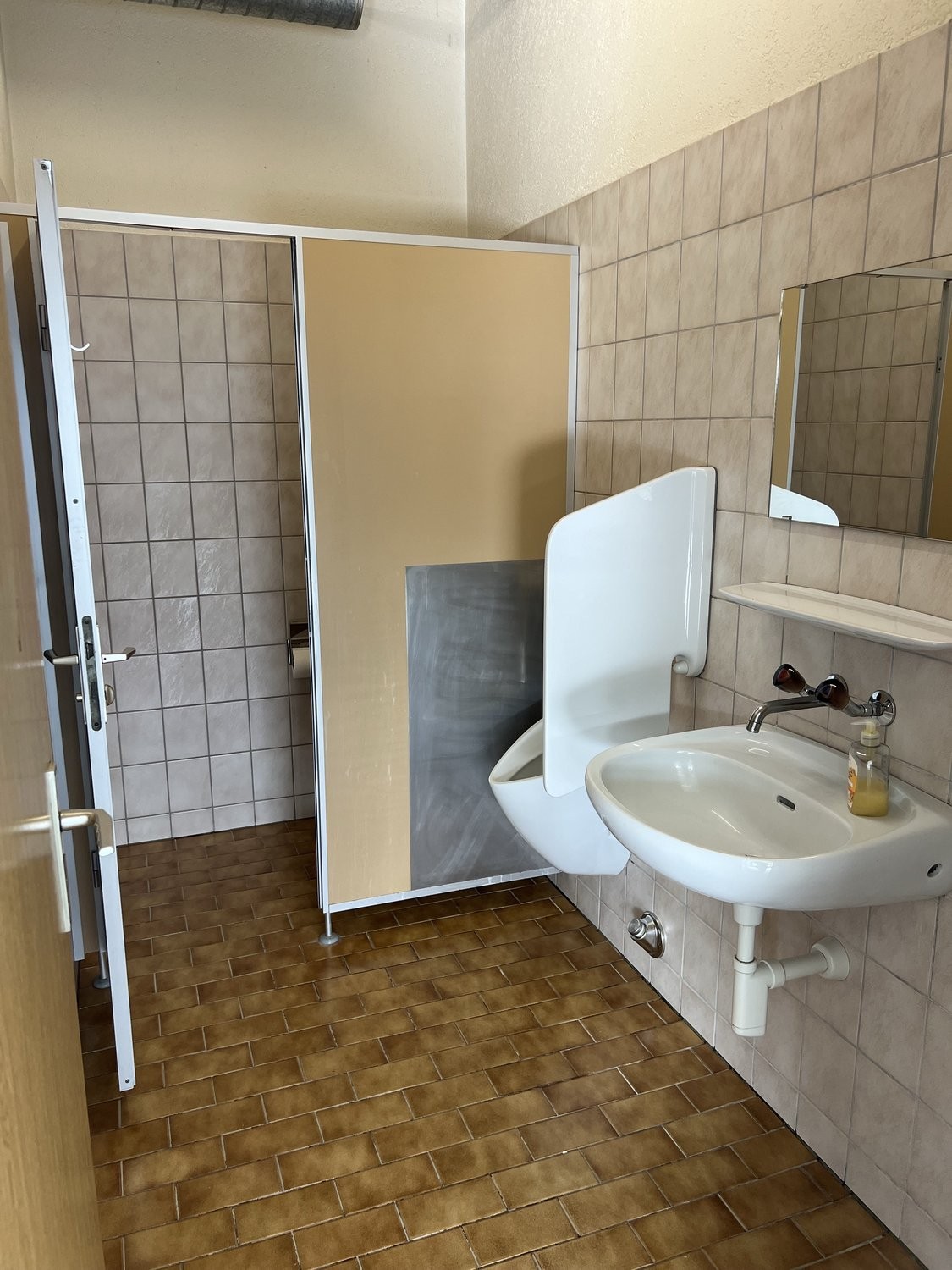 Commercial, Foto 5 von 7