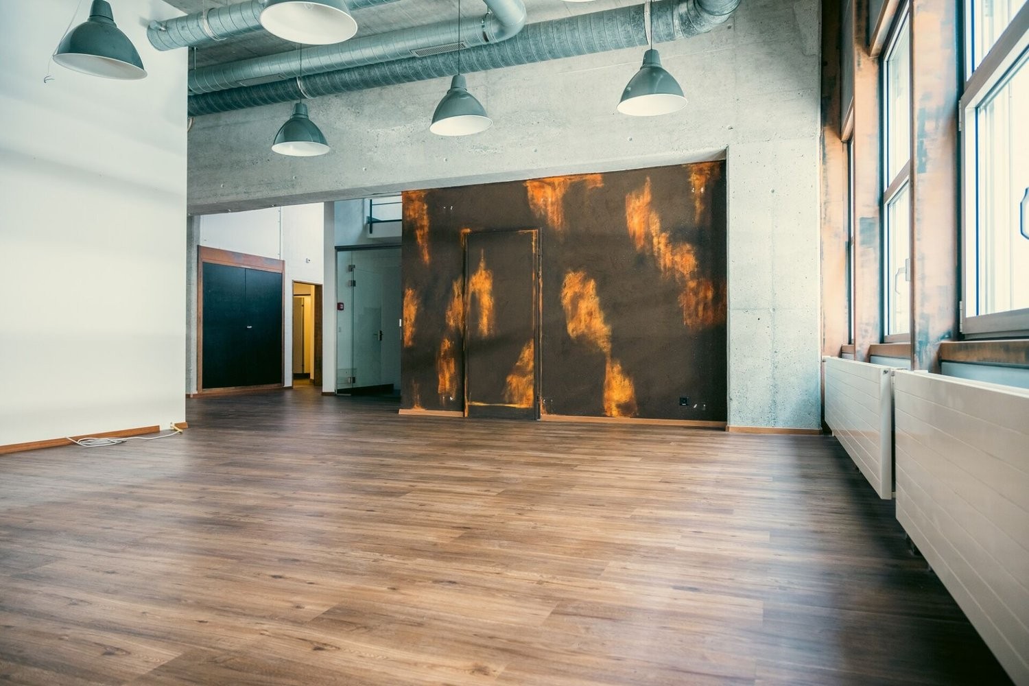 458m² commercial