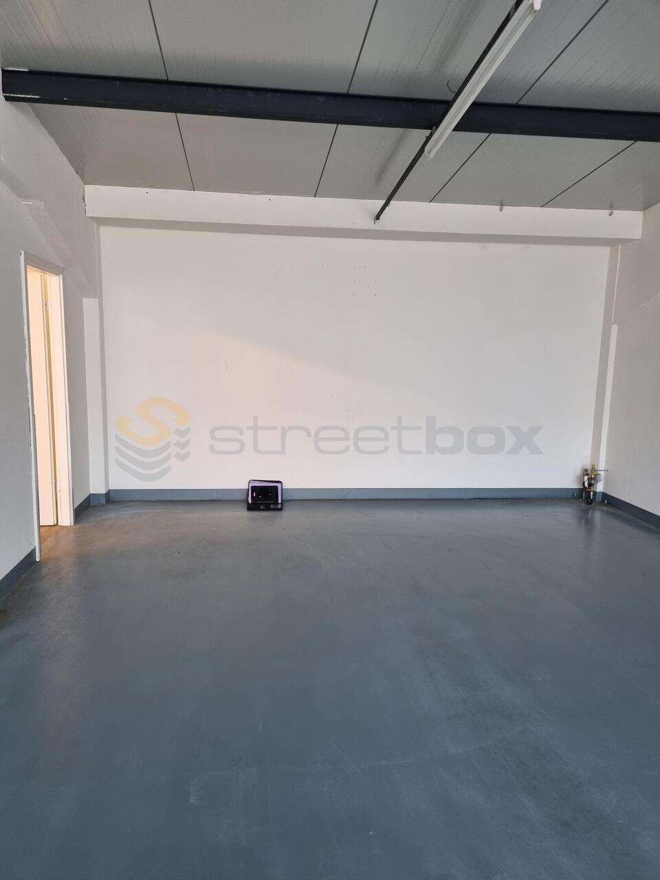 120m² commerciale