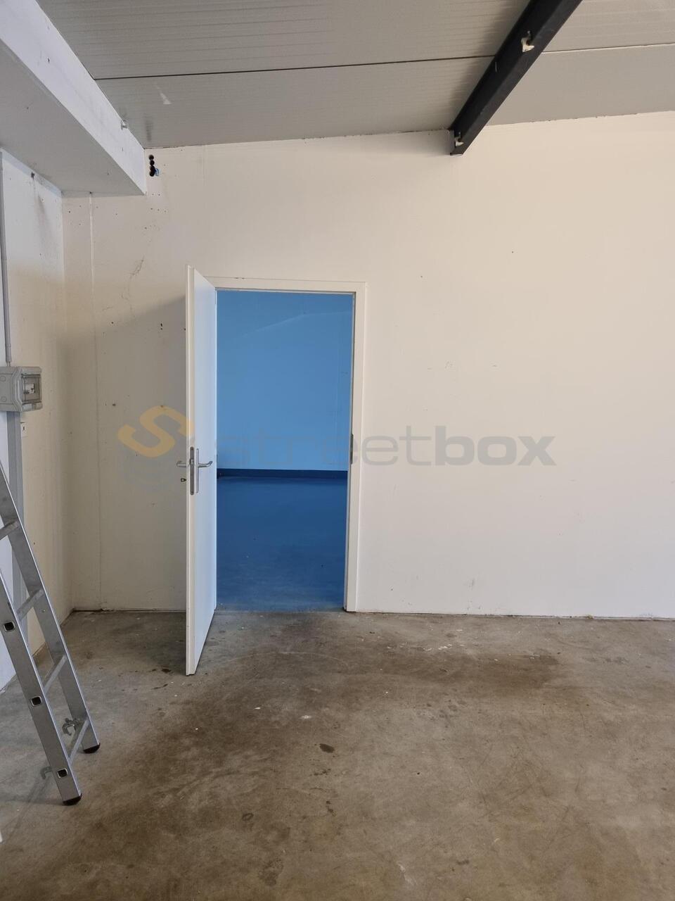 120m² commerciale