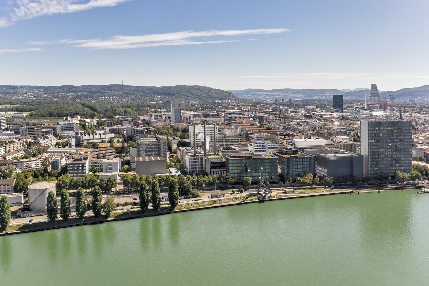 1100m² commercial