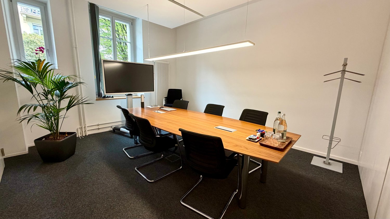 Office, Foto 1 von 7