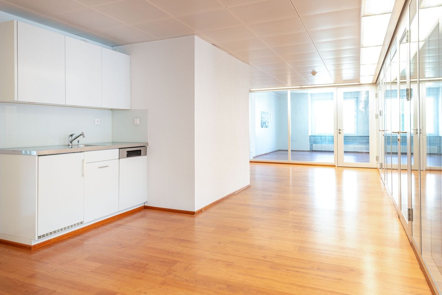 ufficio di 22m², foto 2 di 8