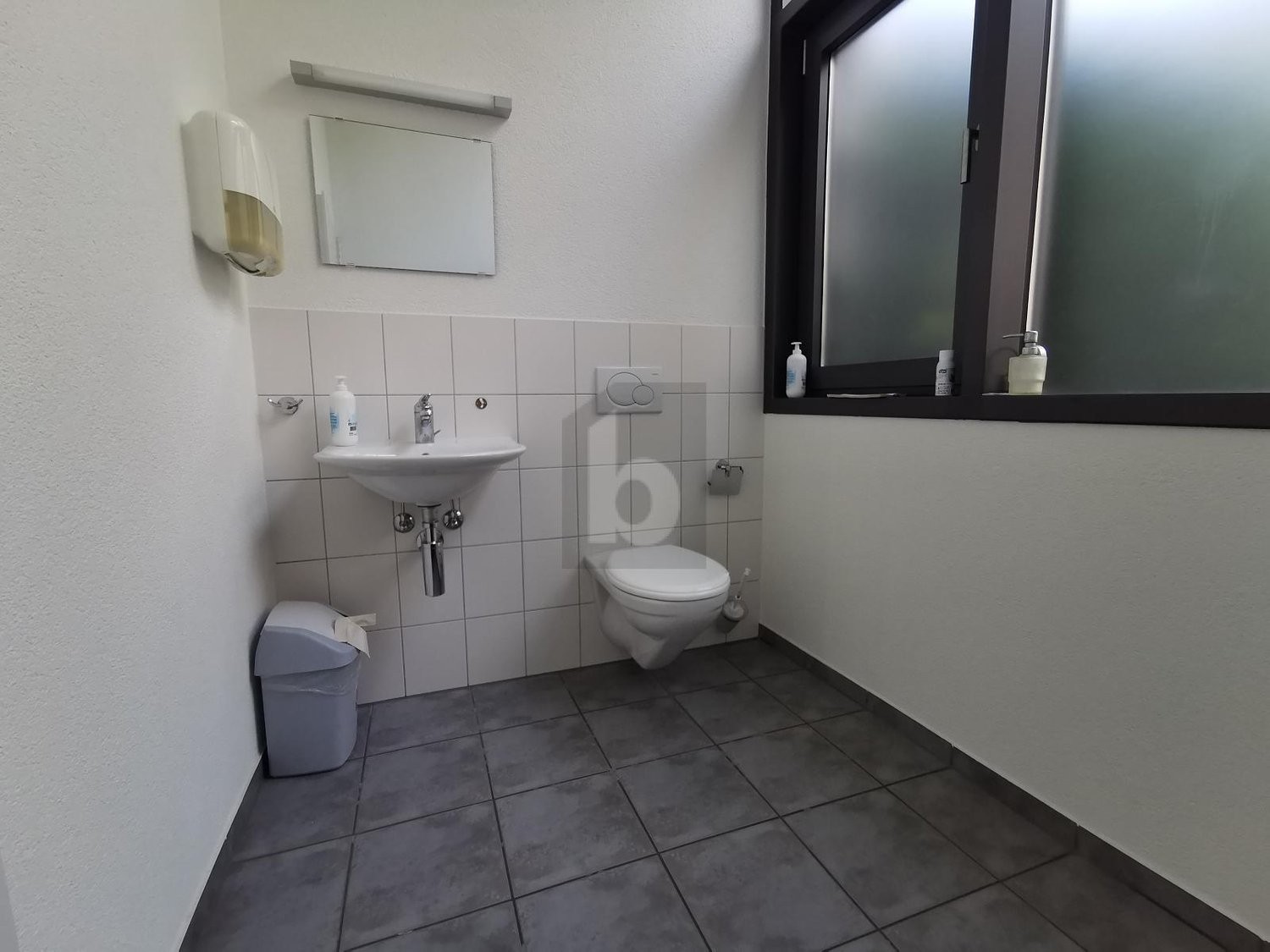 124m² office, Foto 4 von 4