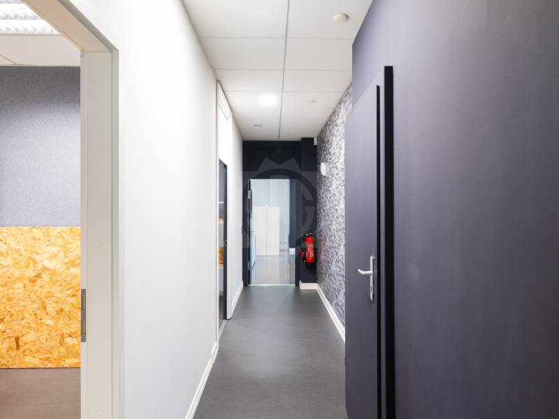 243m² ufficio
