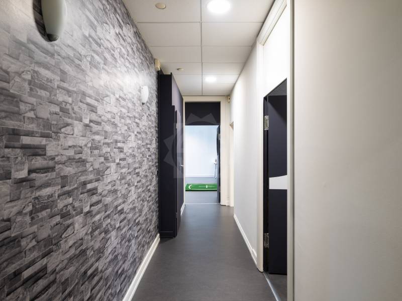 243m² ufficio