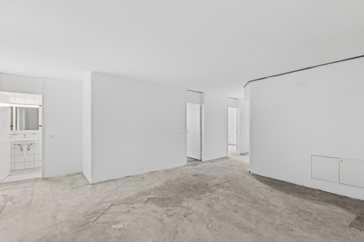 114m² cabinet