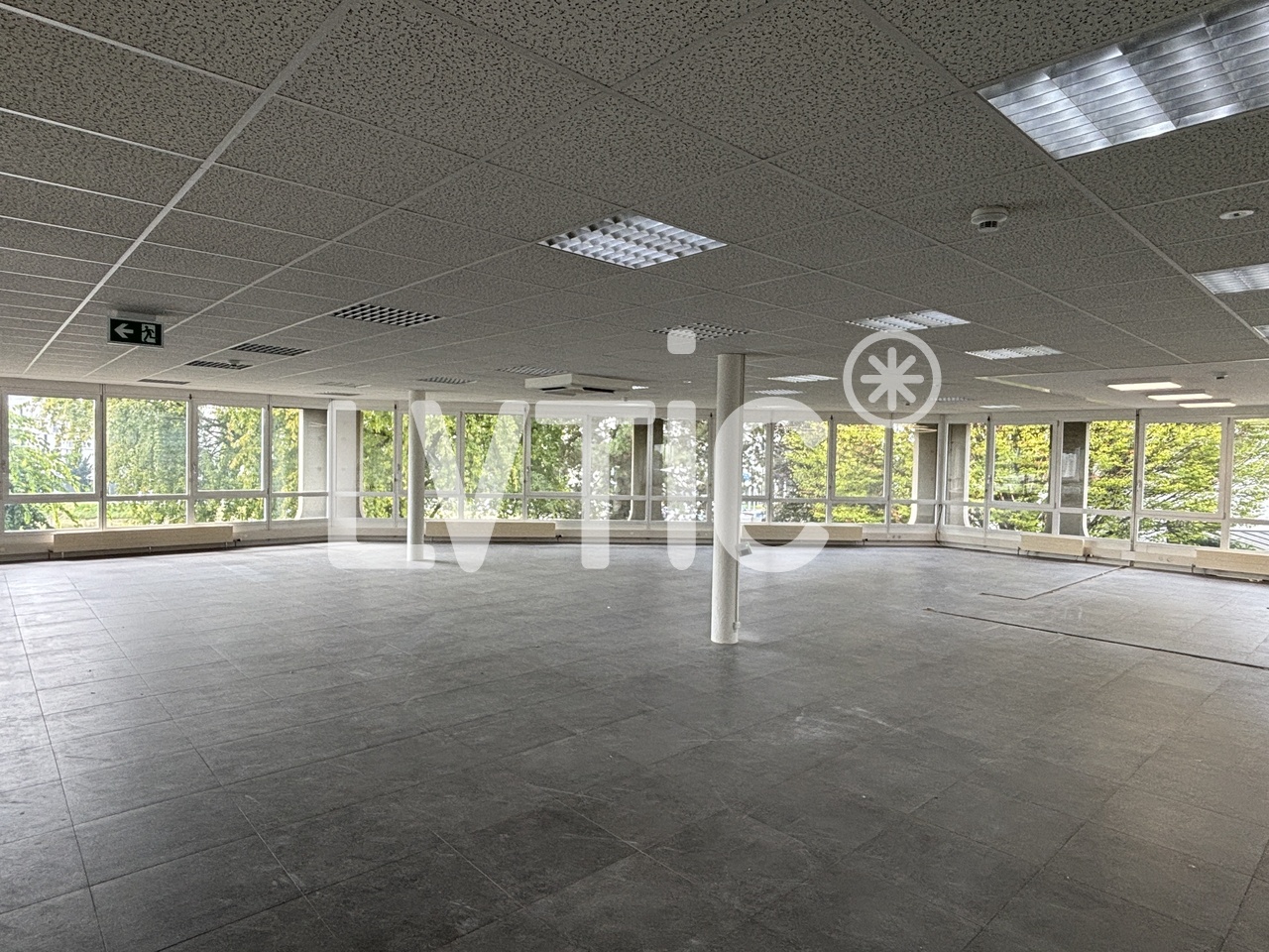640m² Laden