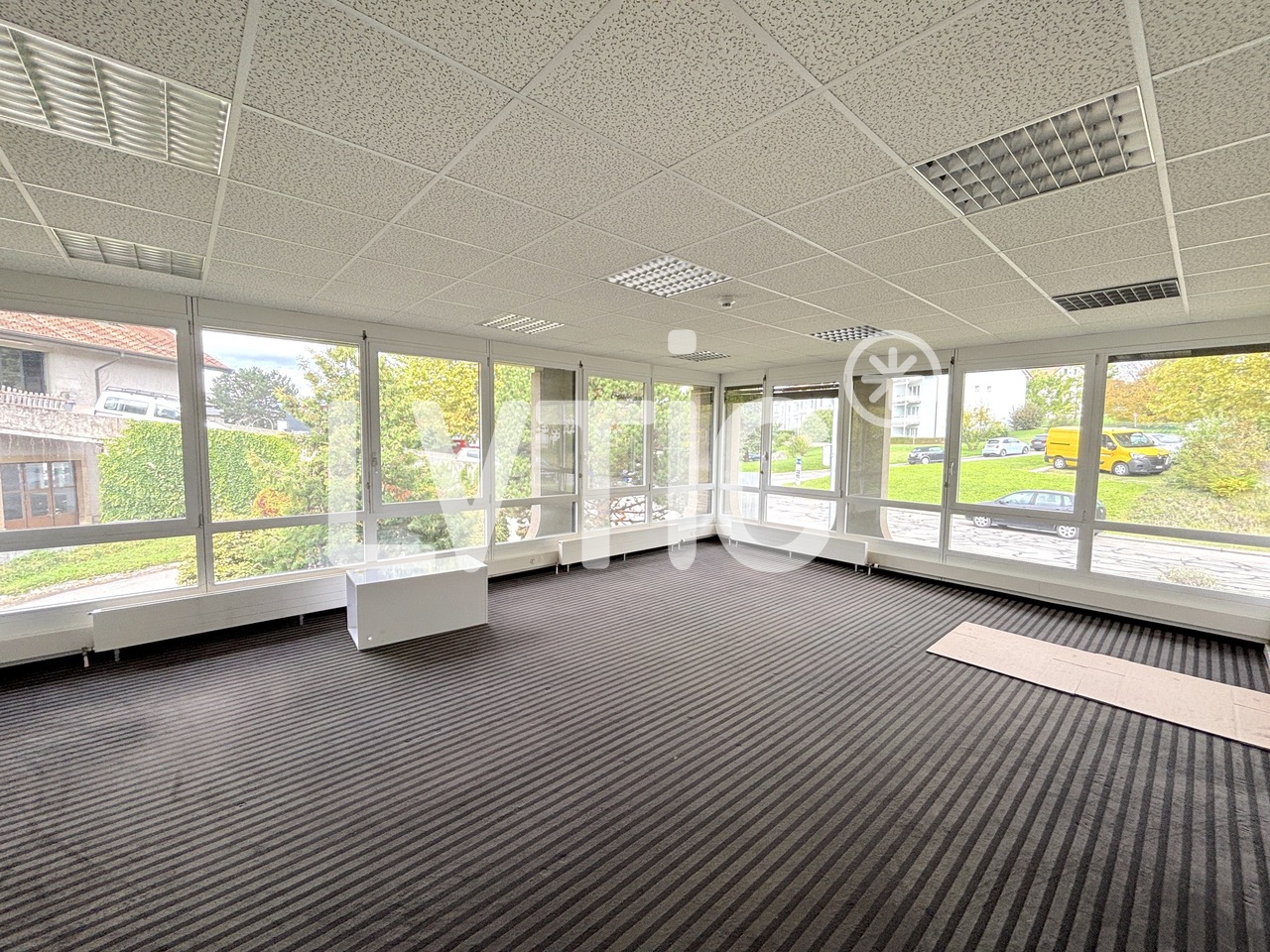 640m² Laden