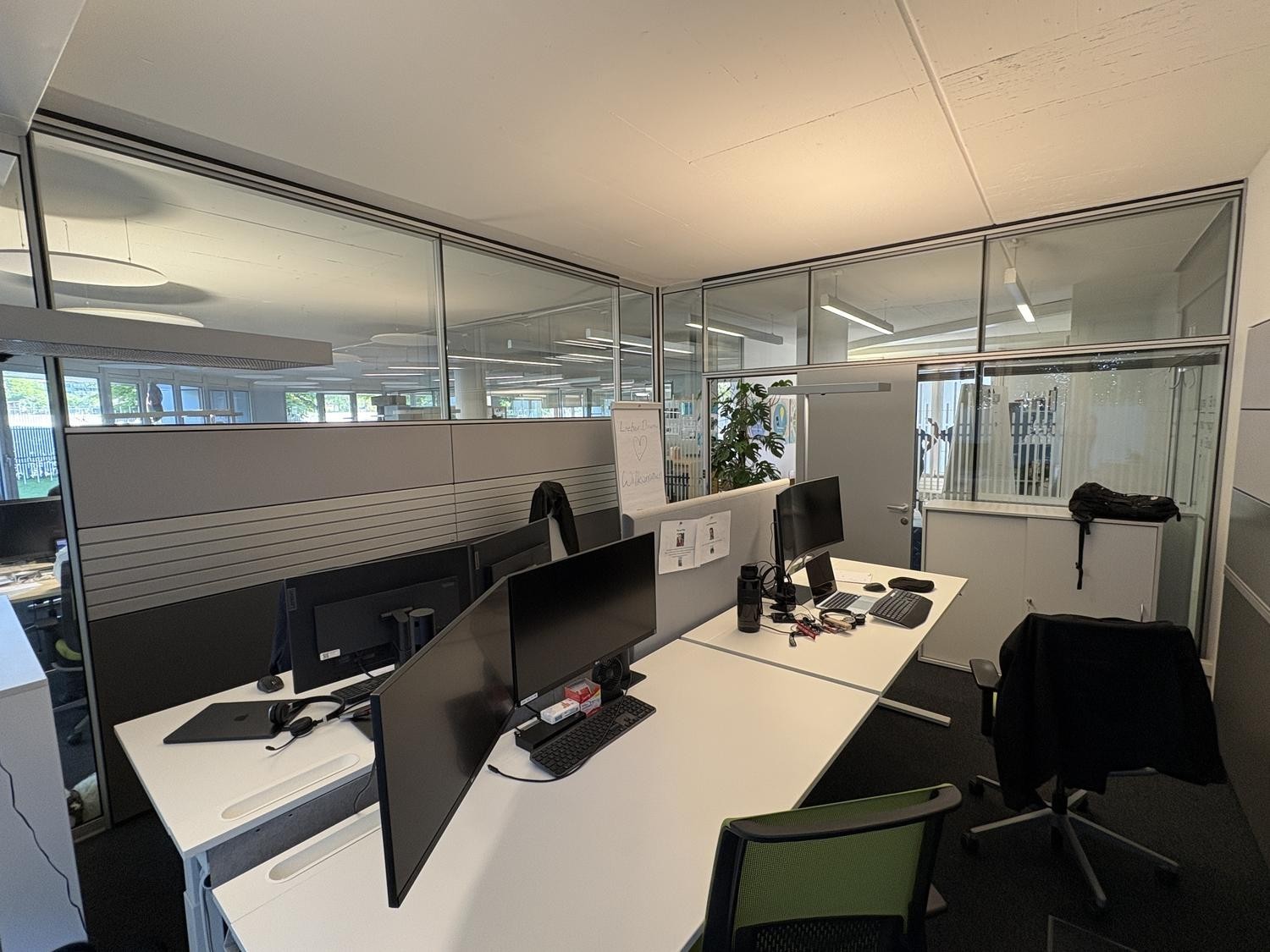 352m² office, Foto 4 von 10