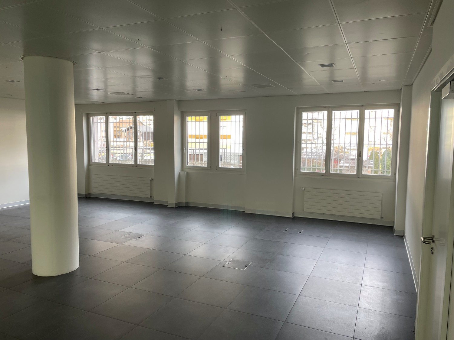 64m² commercial, Foto 2 von 5
