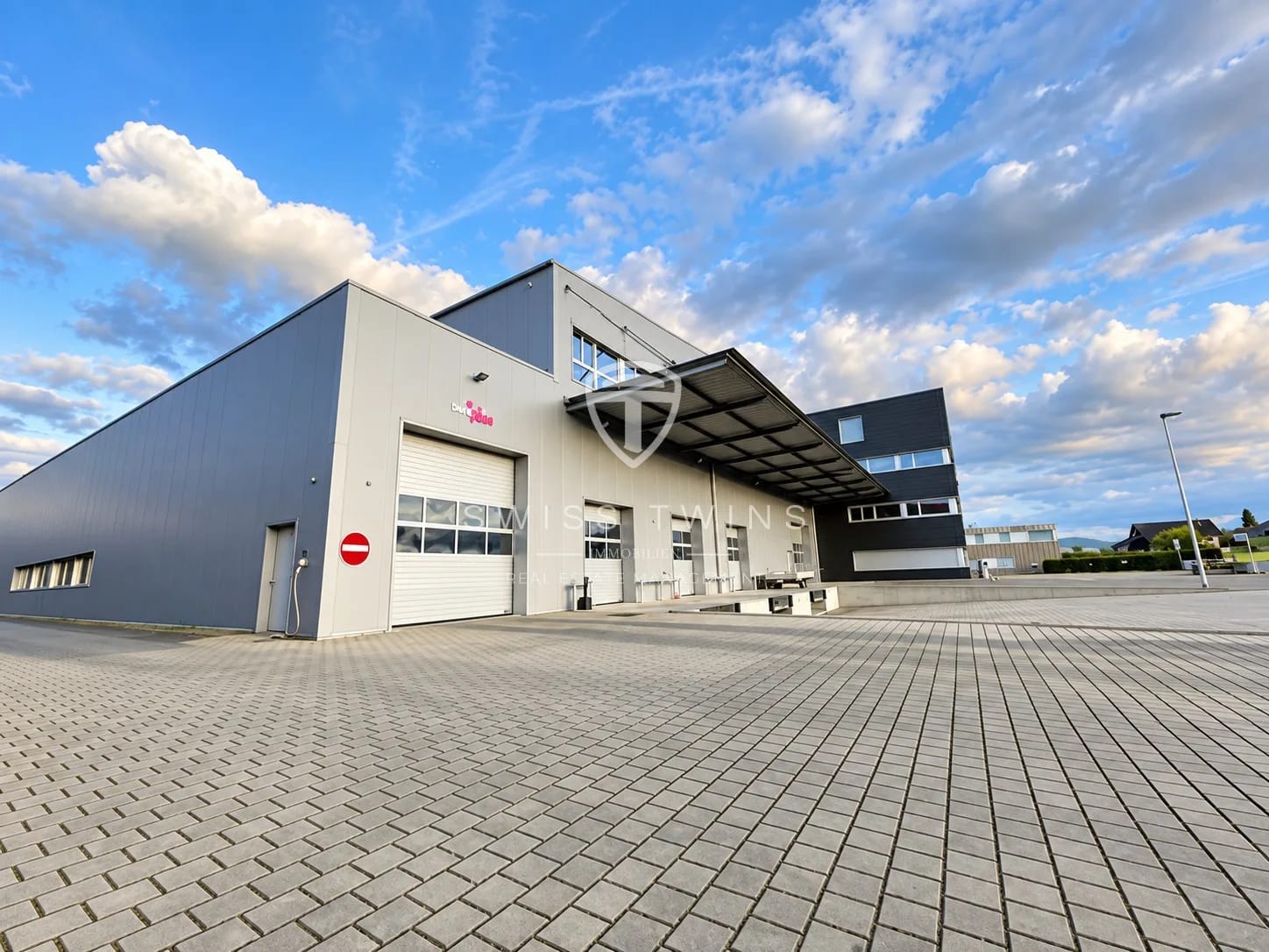 4196m² commercial, Foto 1 von 10