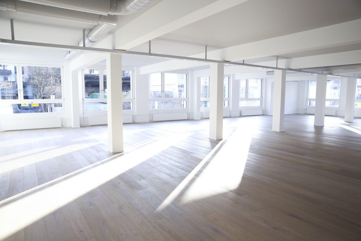 252m² commercial