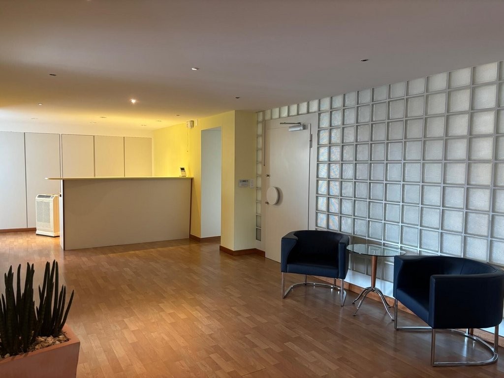 120m² ufficio, foto 3 di 8