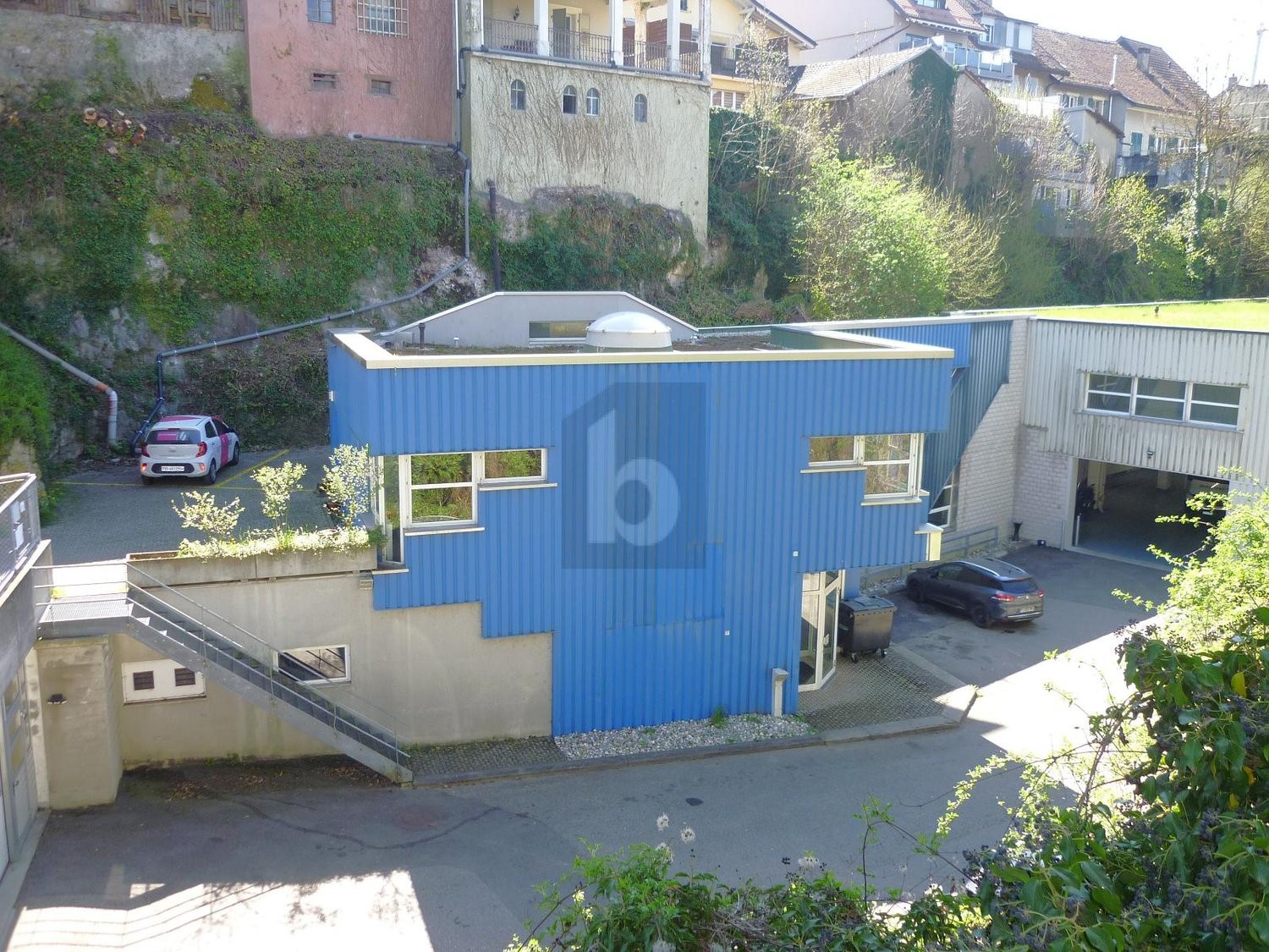 208m² Büro, Foto 2 von 4