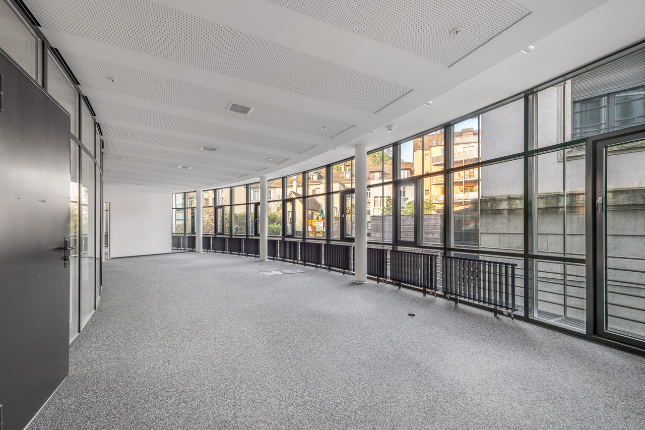 560m² commercial, Foto 10 von 10