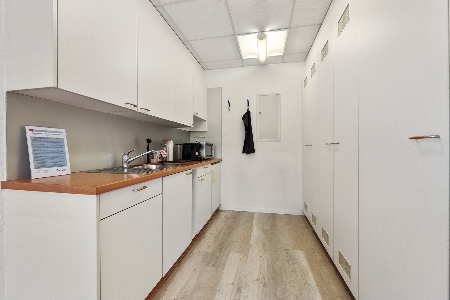 29m² office, photo 3 of 6