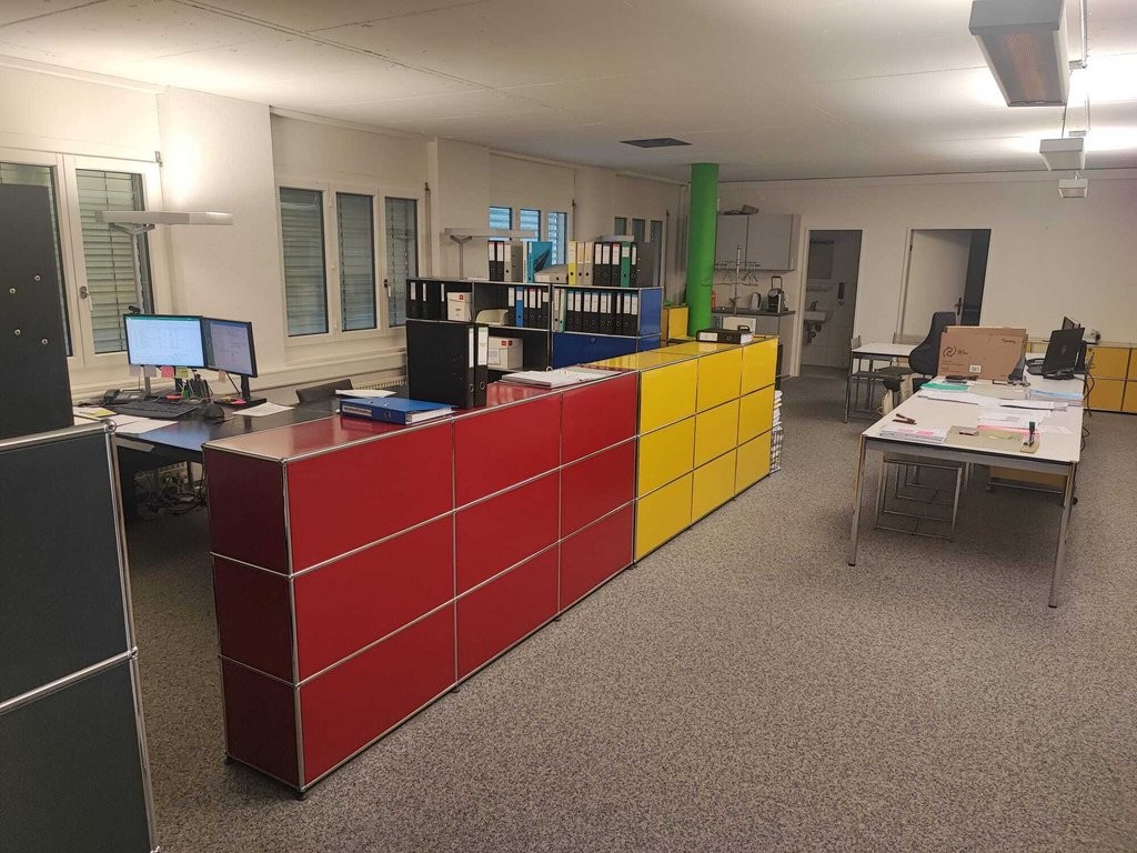 121m² office