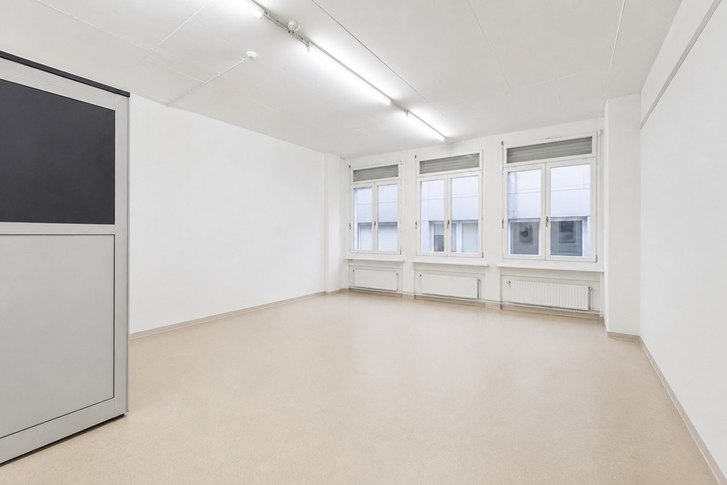399m² commercial, Foto 2 von 6