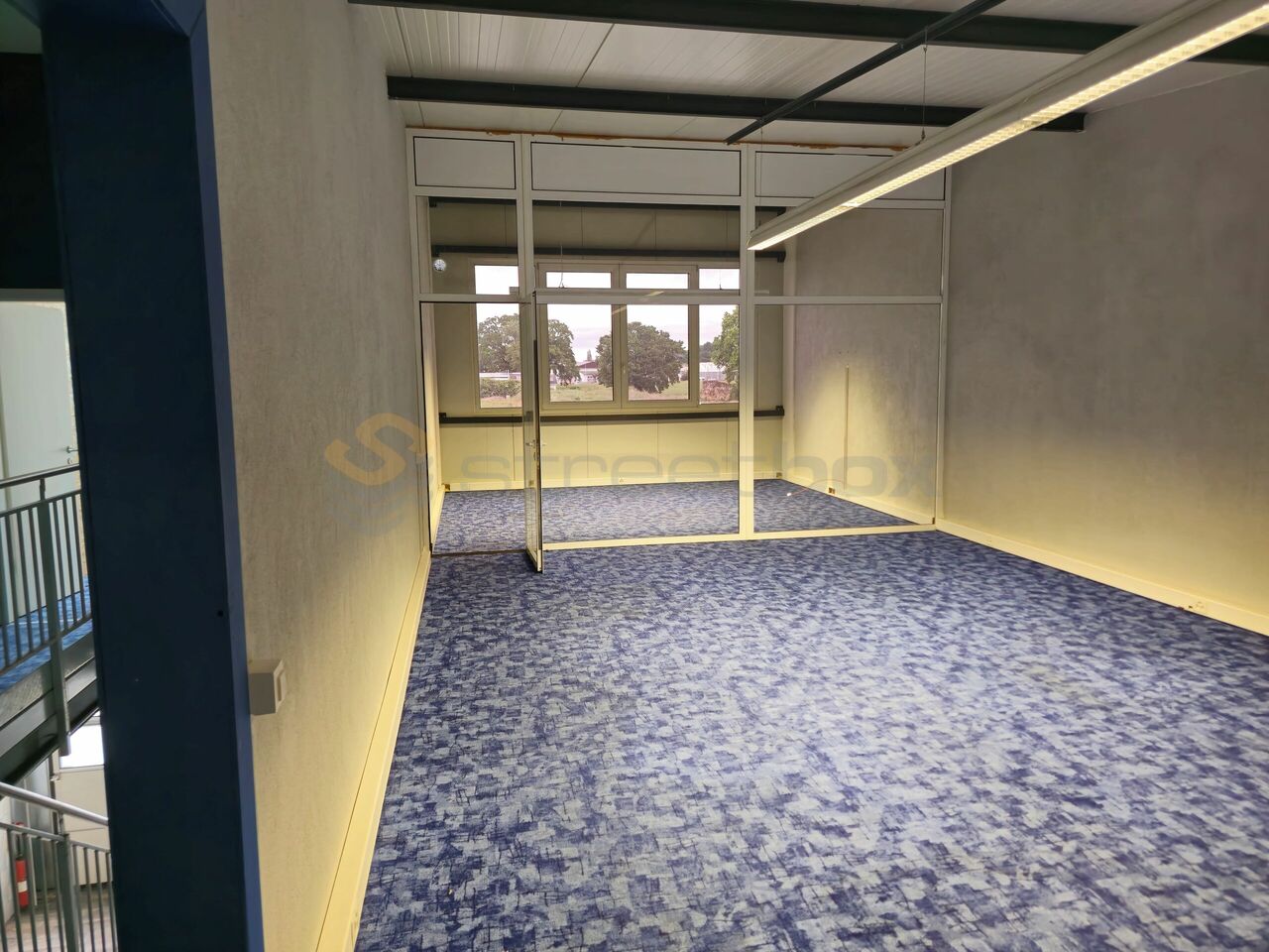 230m² Gewerbe, Foto 3 von 6
