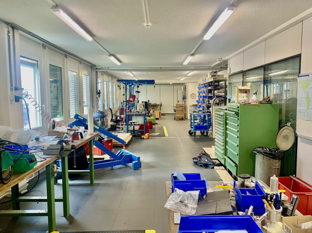800m² Büro