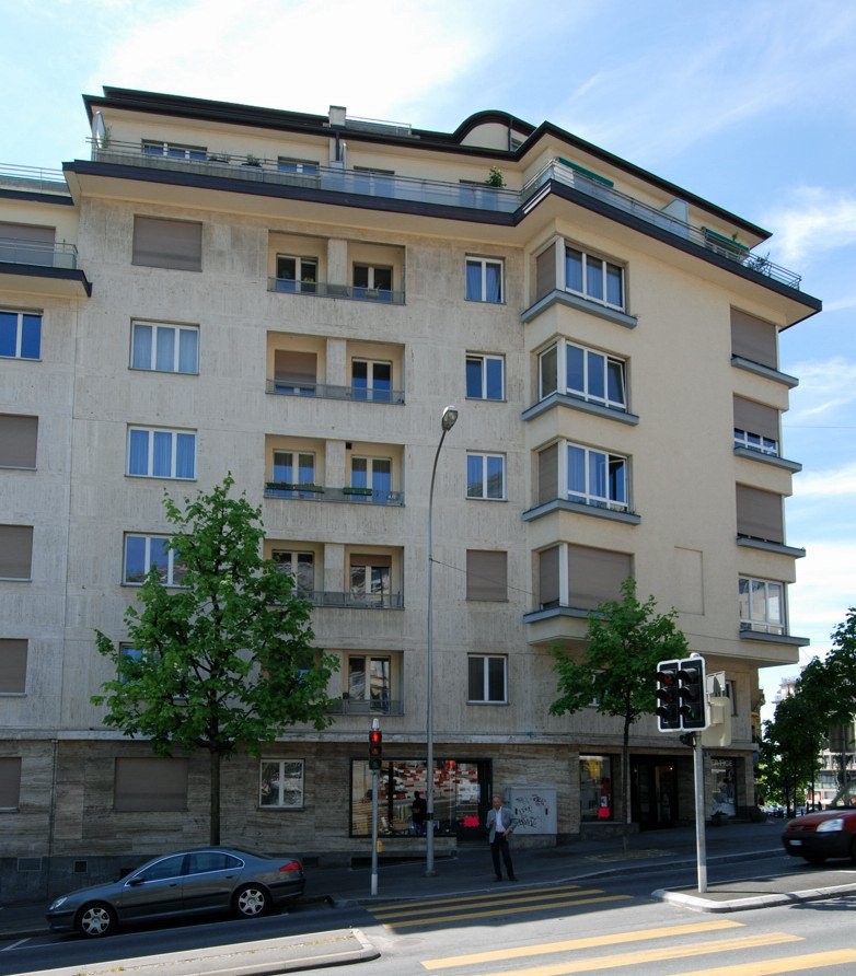 Deposito di 43m², foto 1 di 2