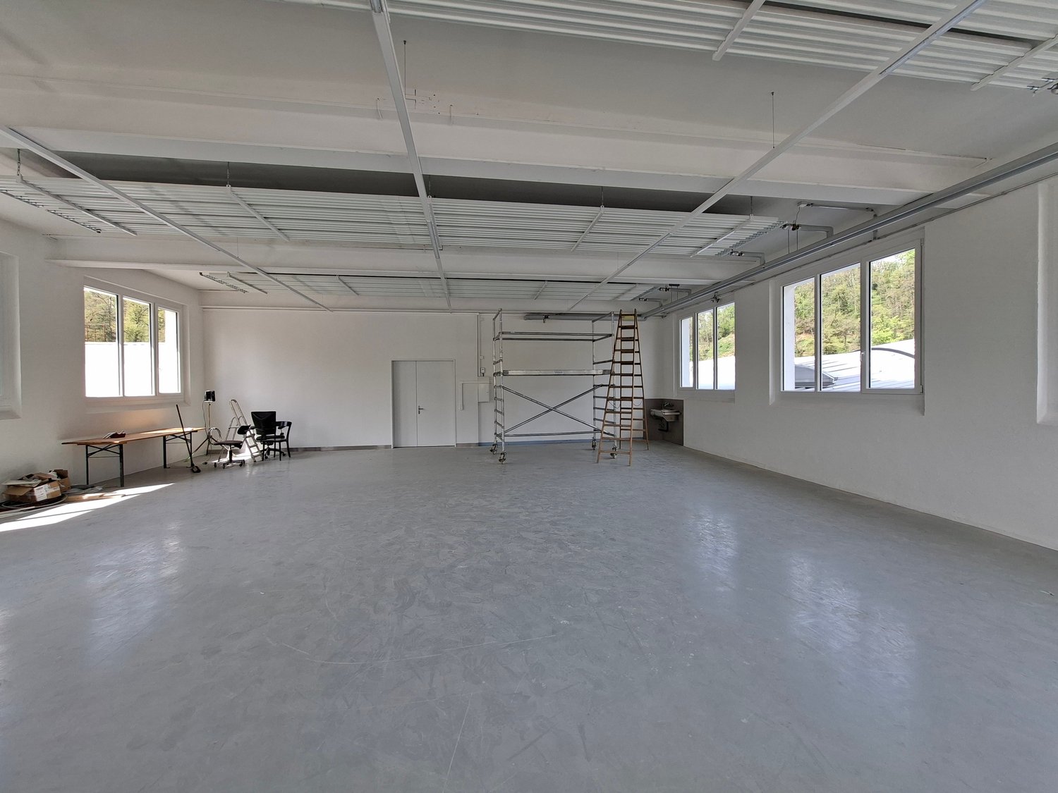 132m² commerciale, foto 3 di 4