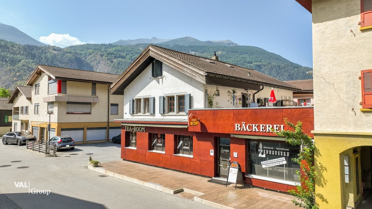 Commercial, Foto 2 von 10