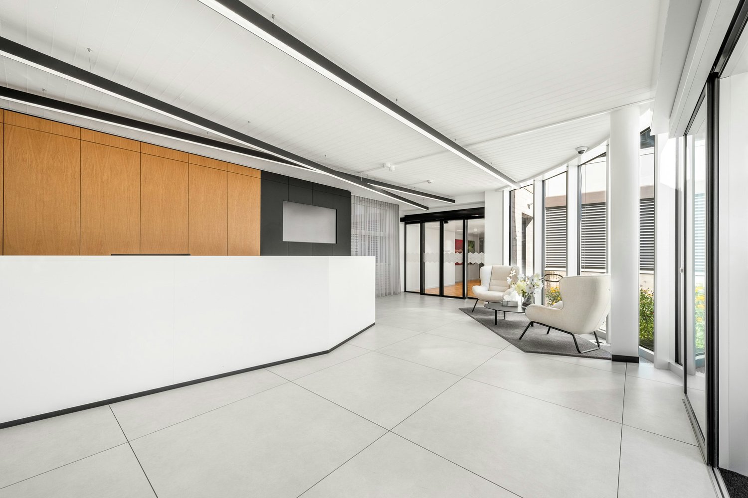 110m² office