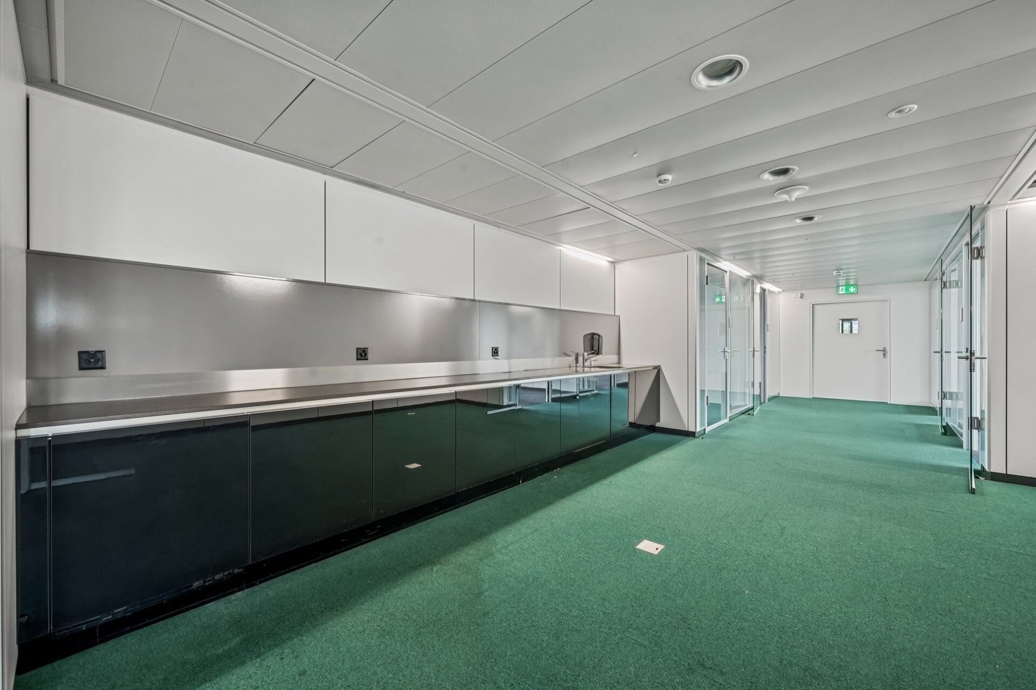 487m² office, Foto 4 von 10