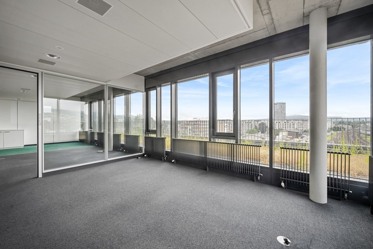 487m² office, Foto 2 von 10