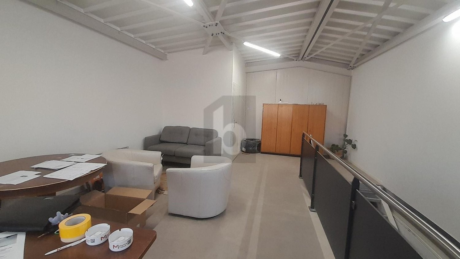 110m² Lagerraum, Foto 3 von 4