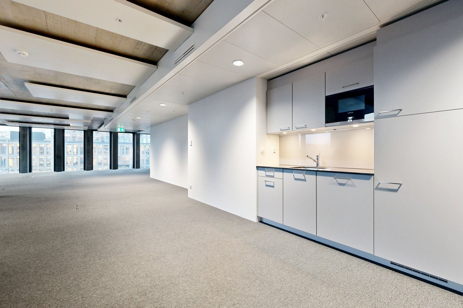 440m² Büro