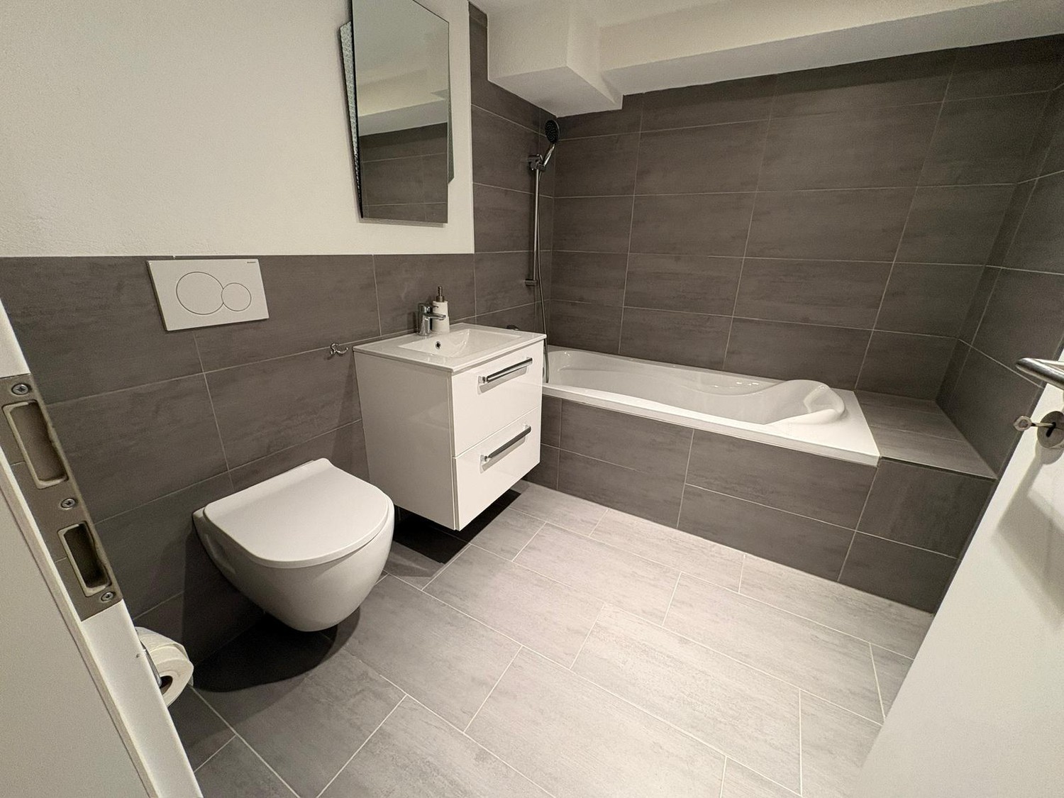 40-40m² Gewerbe, Foto 3 von 4