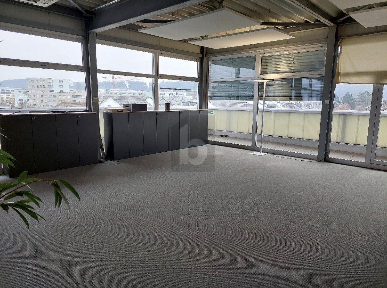 208m² office, Foto 1 von 4