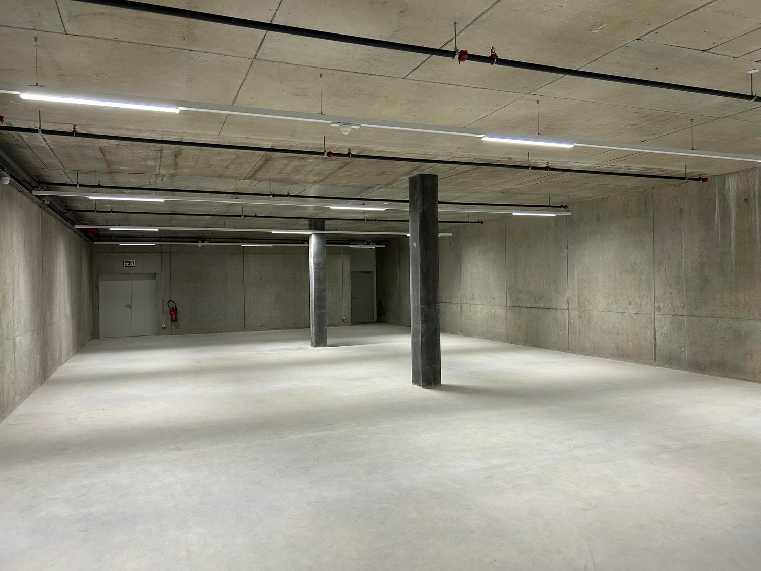 730m² industrial object