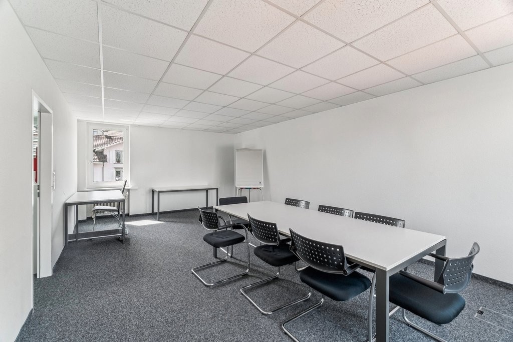 129m² office