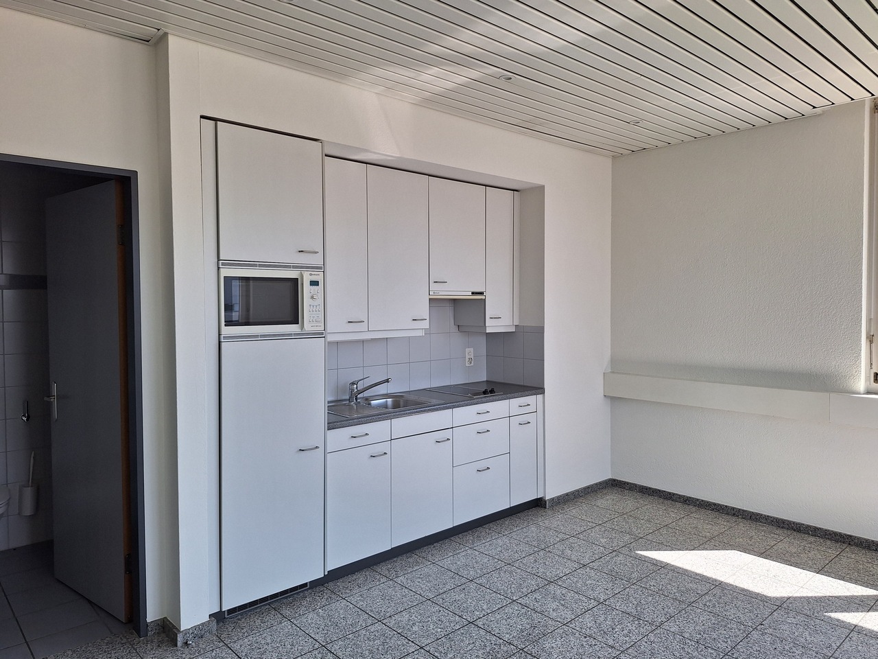 18m² office
