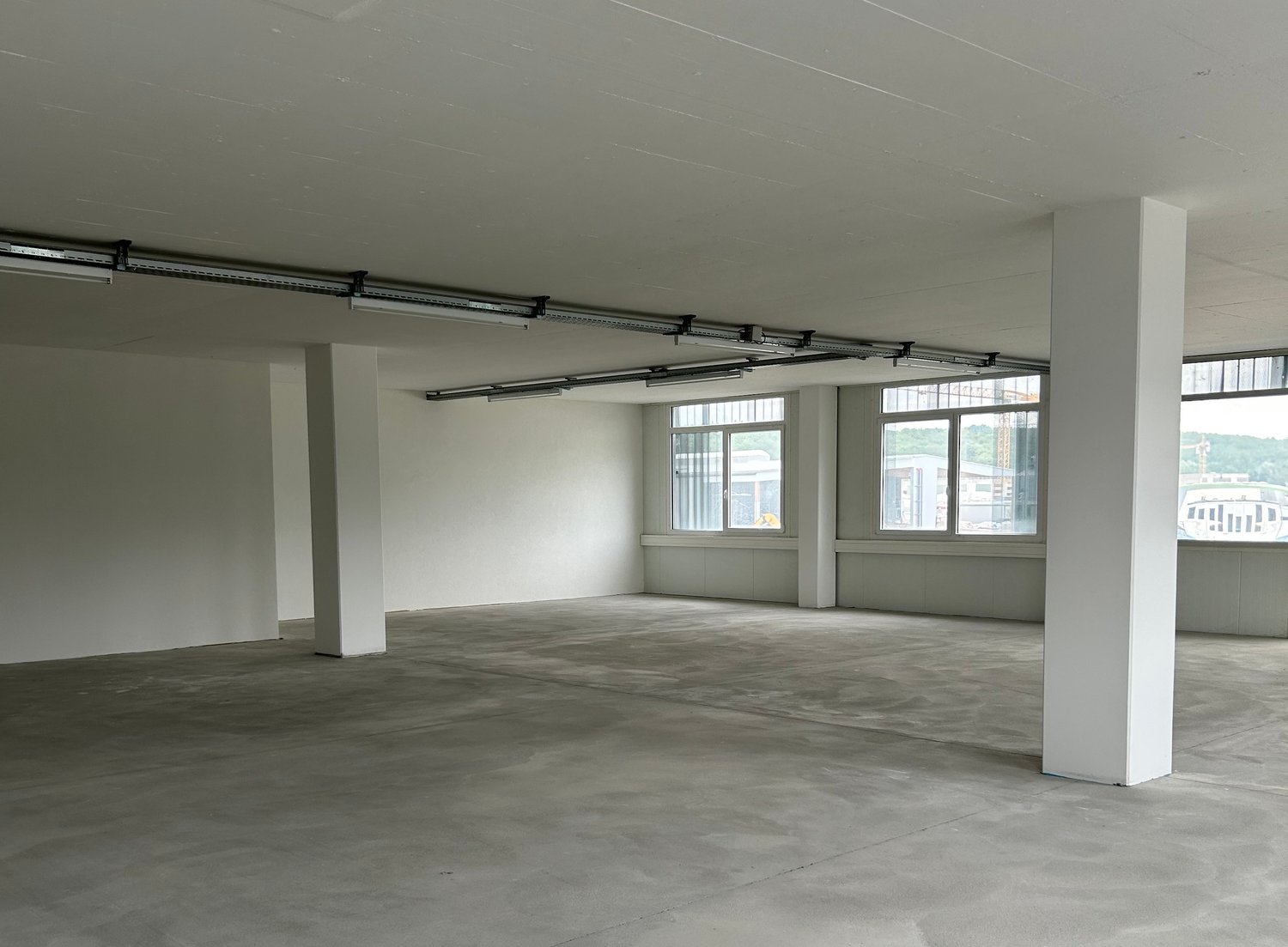 1120m² Industrieobjekt, Foto 4 von 8