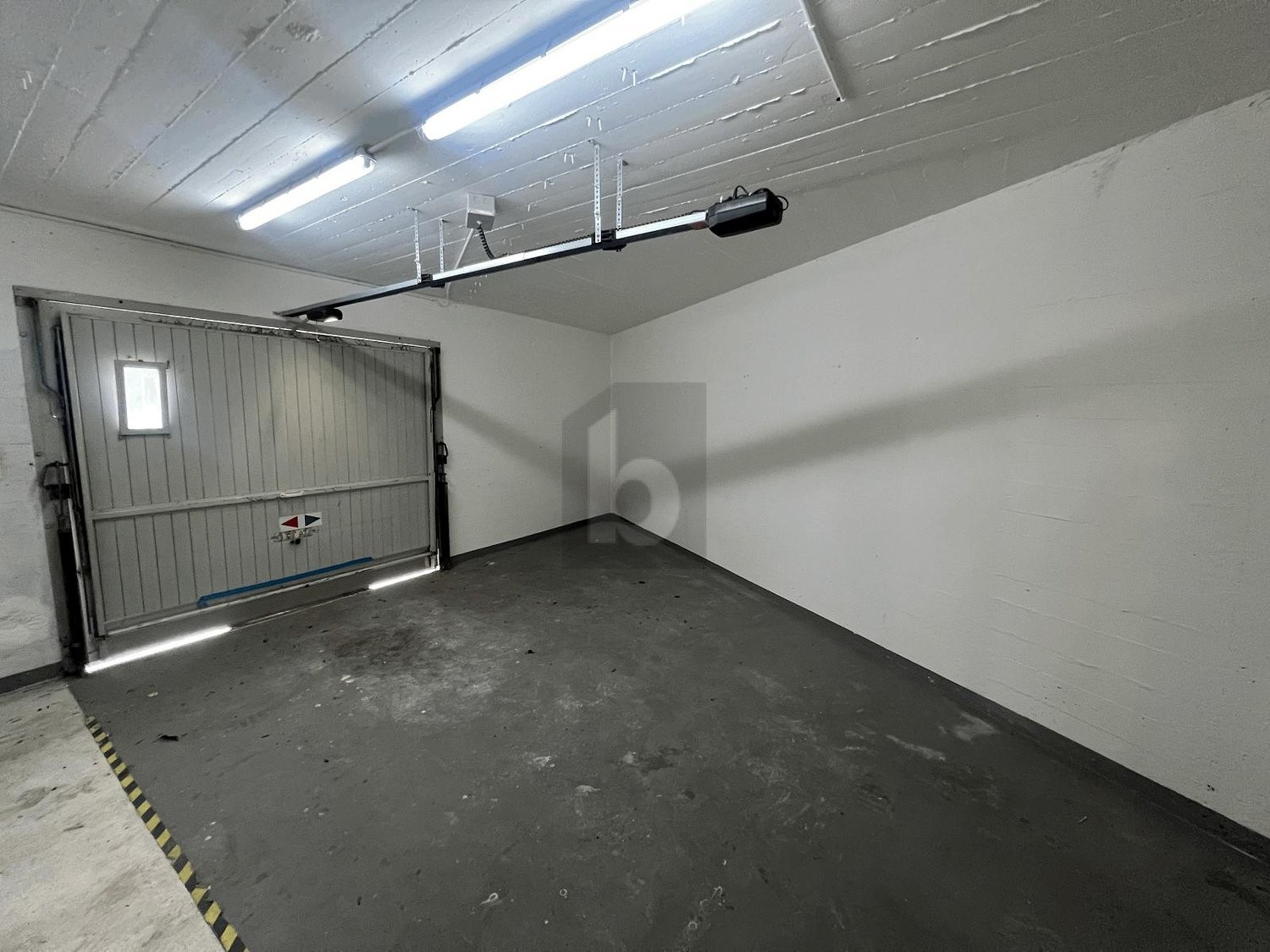 negozio di 130m², foto 3 di 4