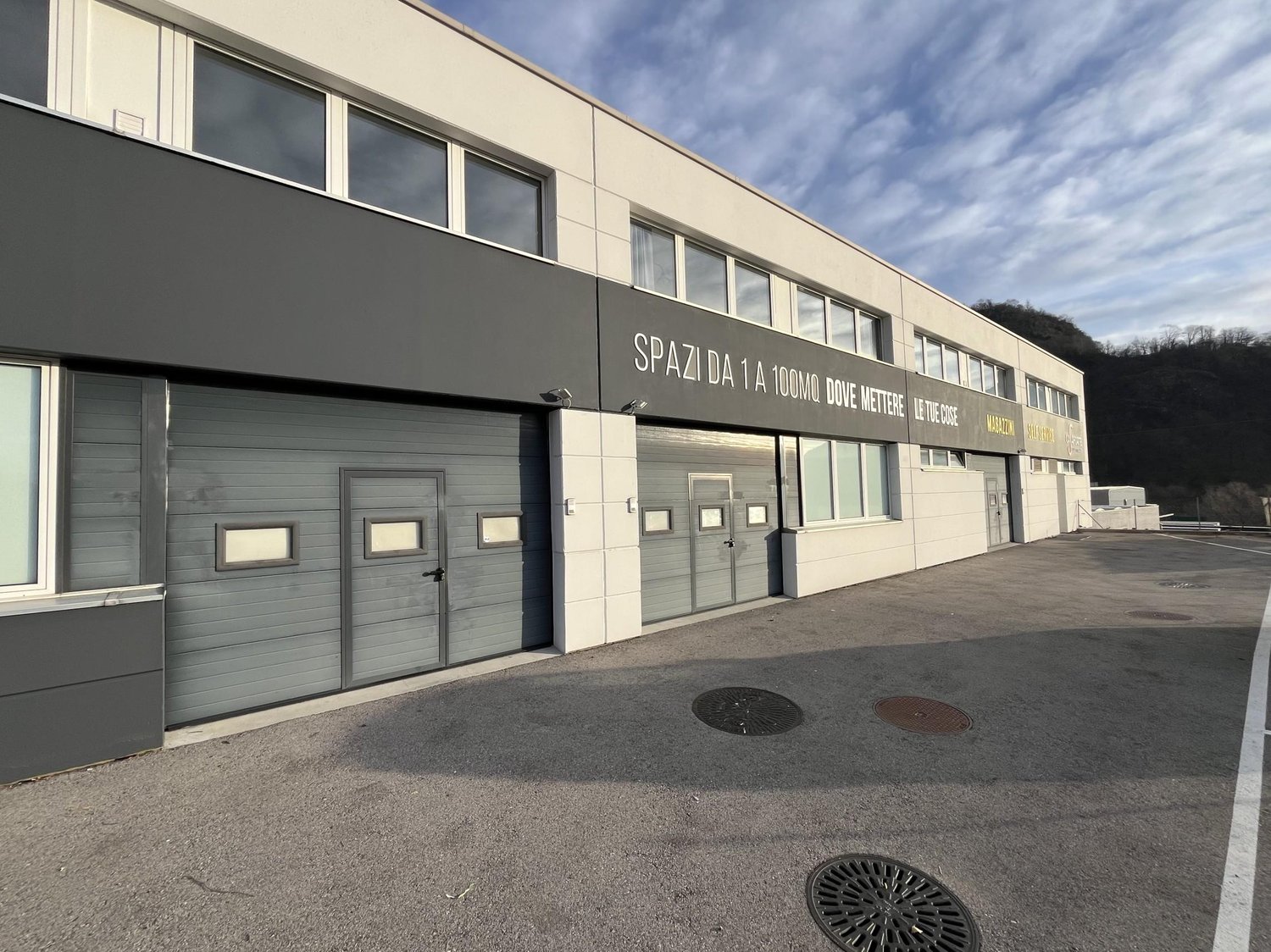 70m² Wohn- / Gewerbegebäude
