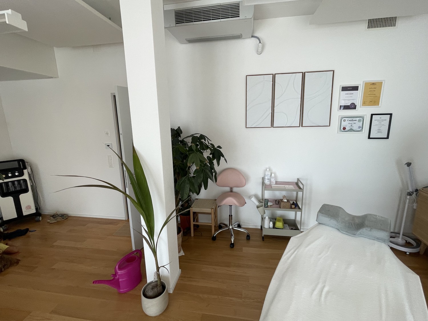 26m² commerciale, foto 1 di 7