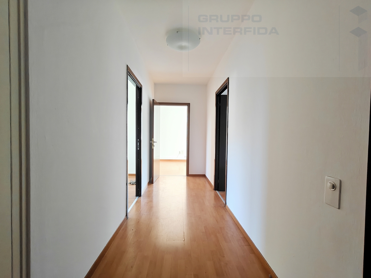 120m² Büro, Foto 4 von 5