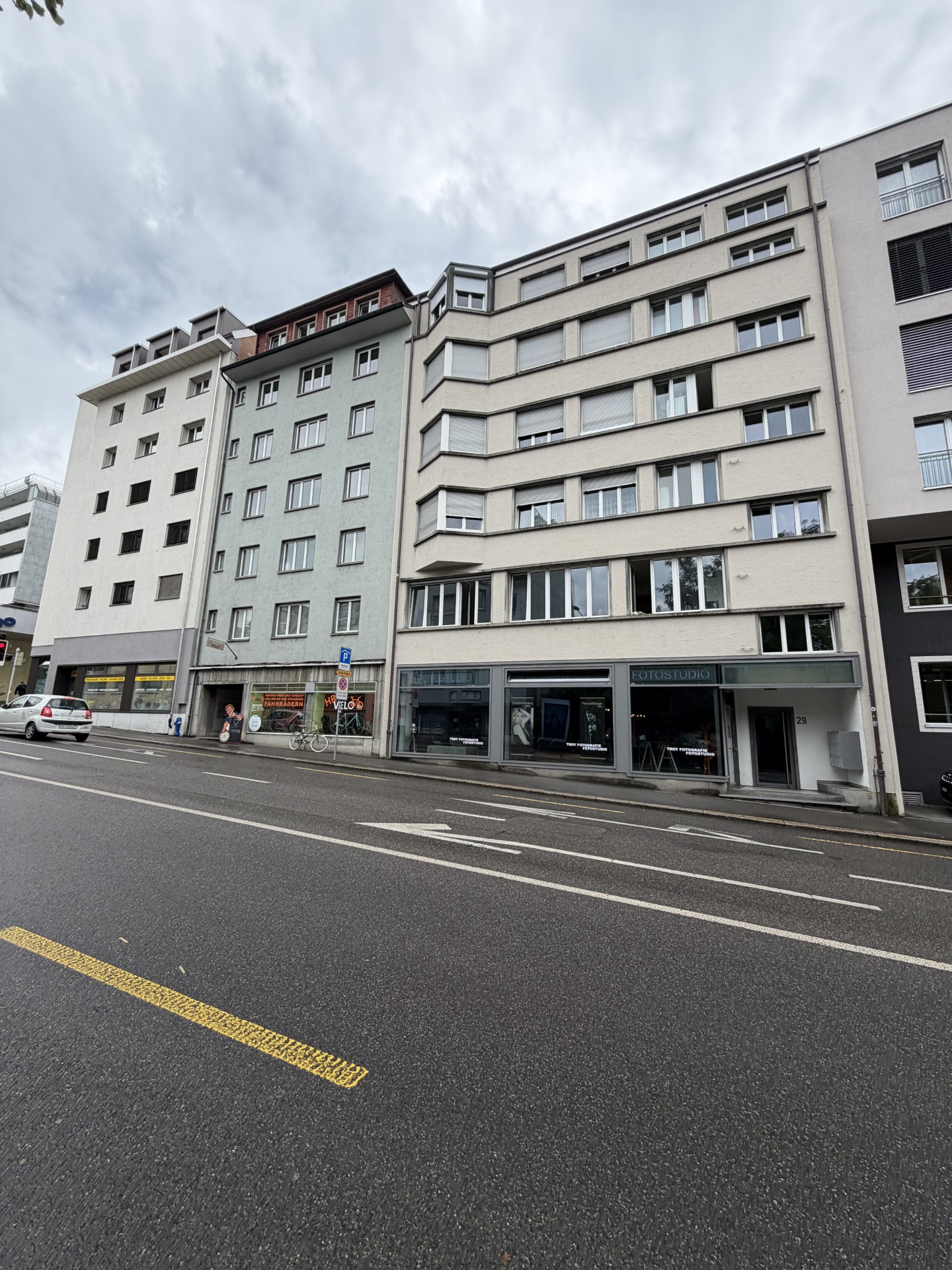 150m² atelier