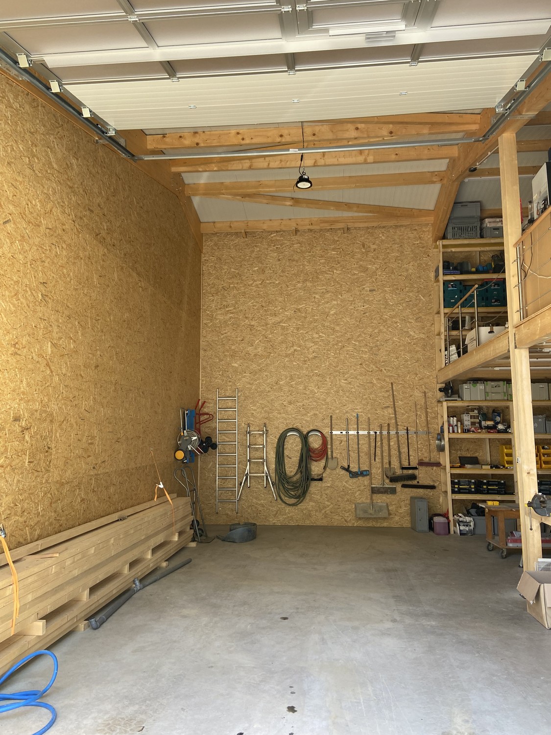 68-68m² commercial