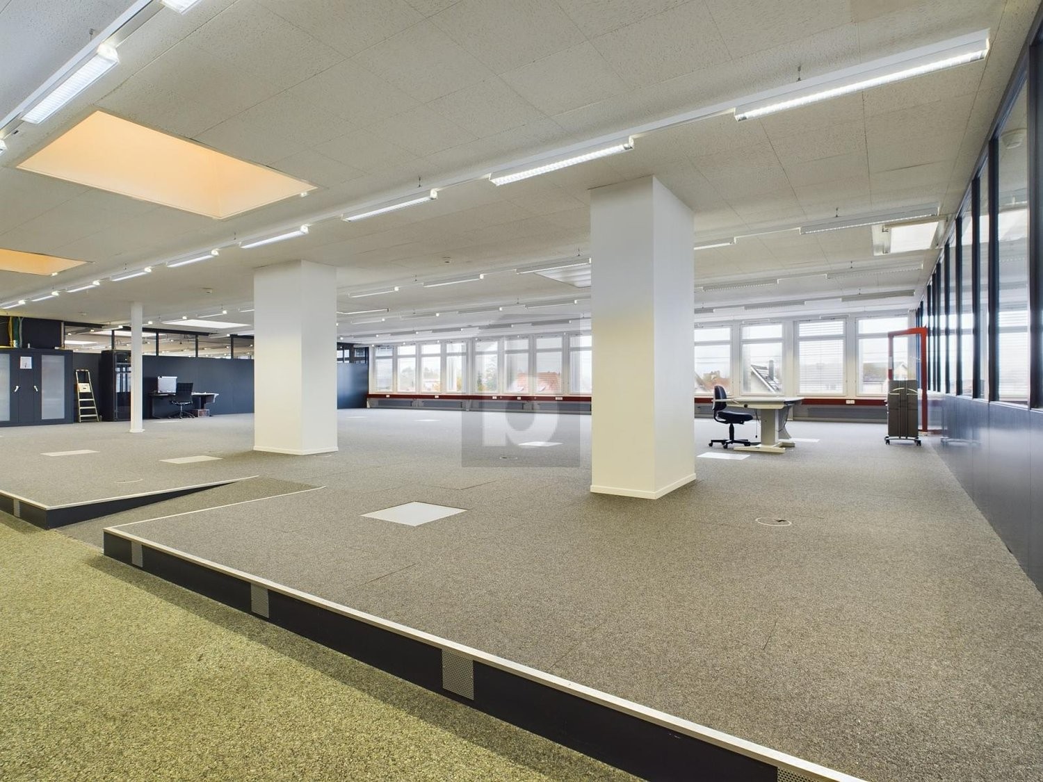 900m² ufficio