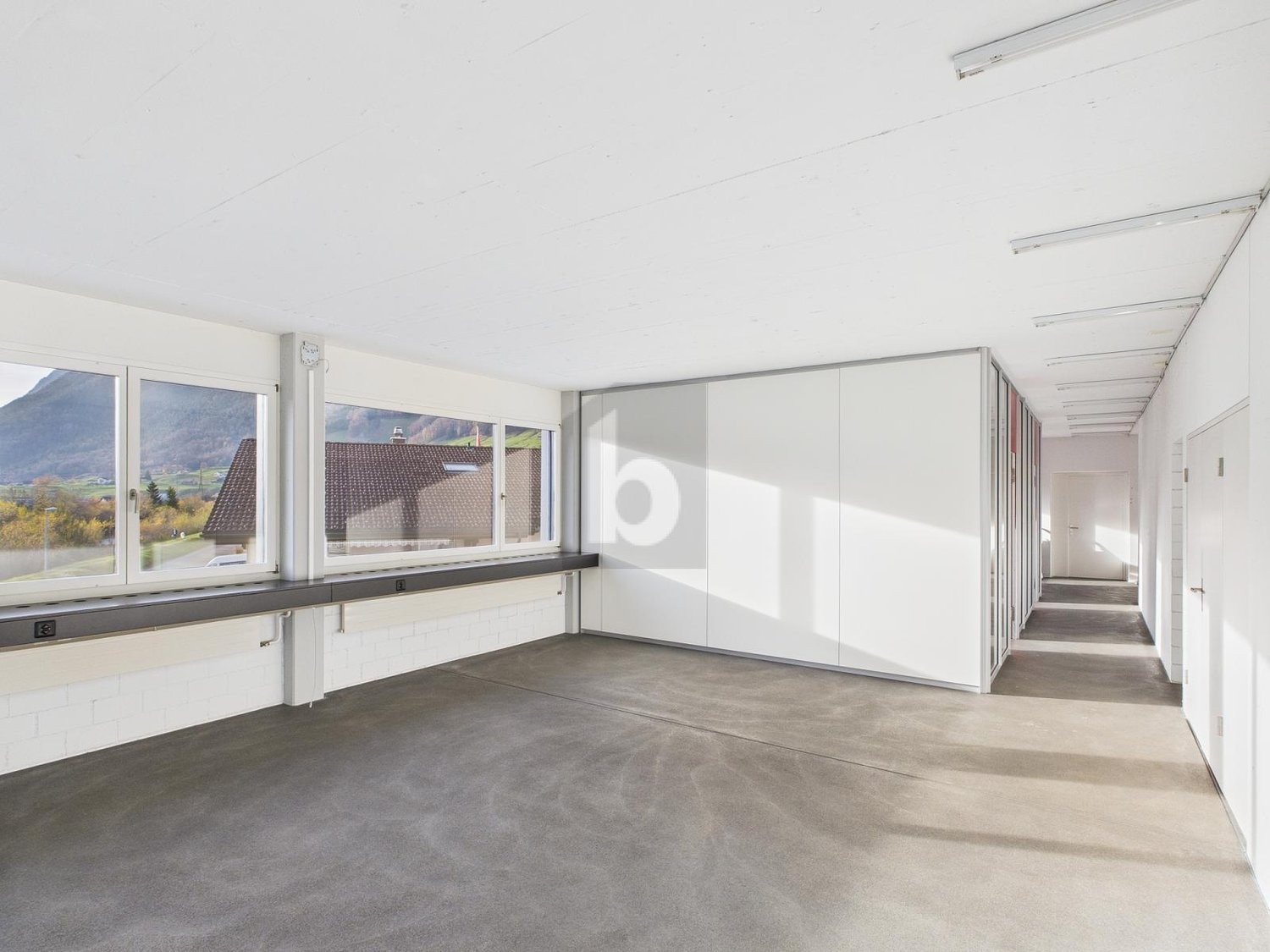 160m² office, Foto 1 von 4