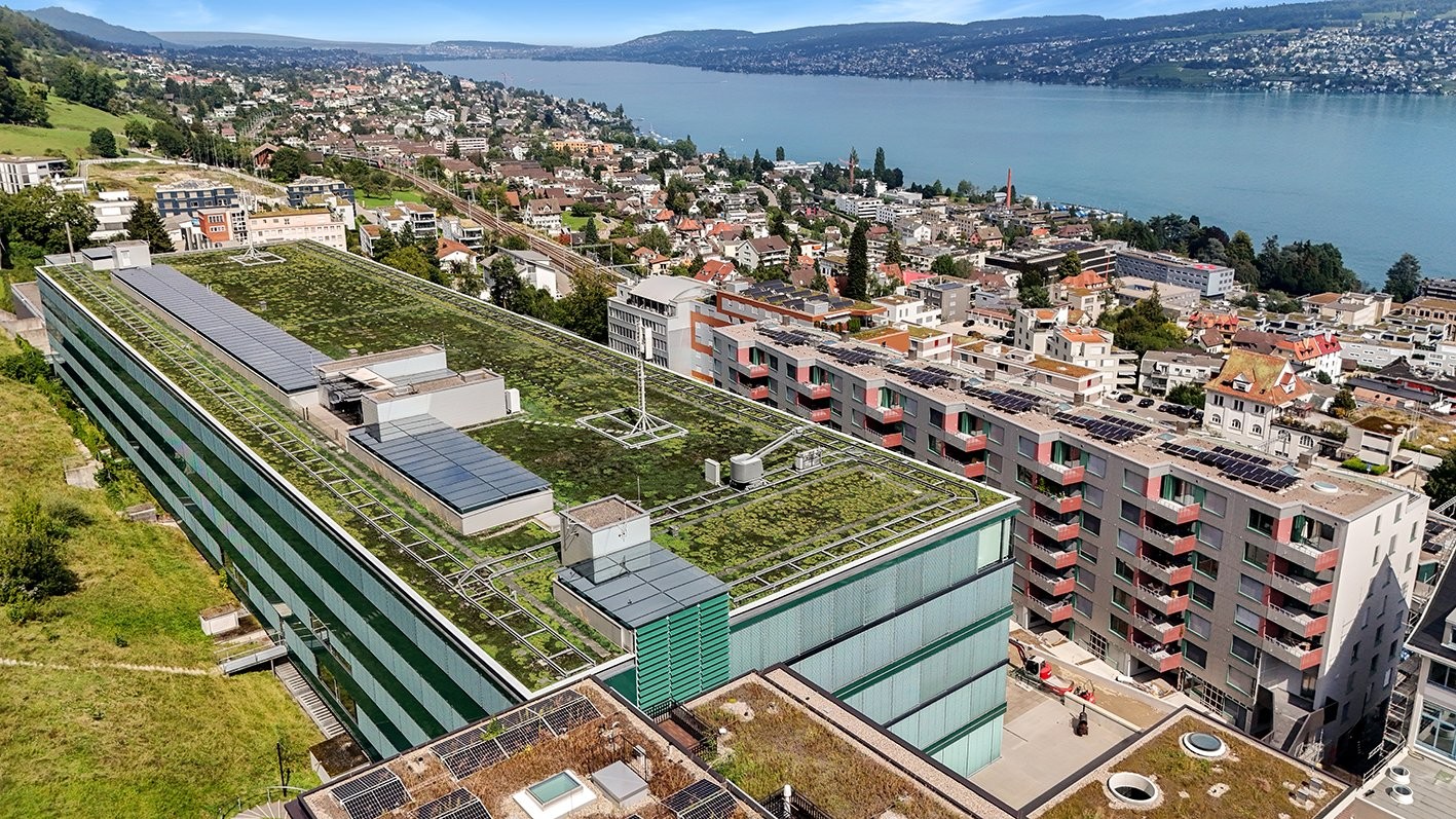 1000m² commercial