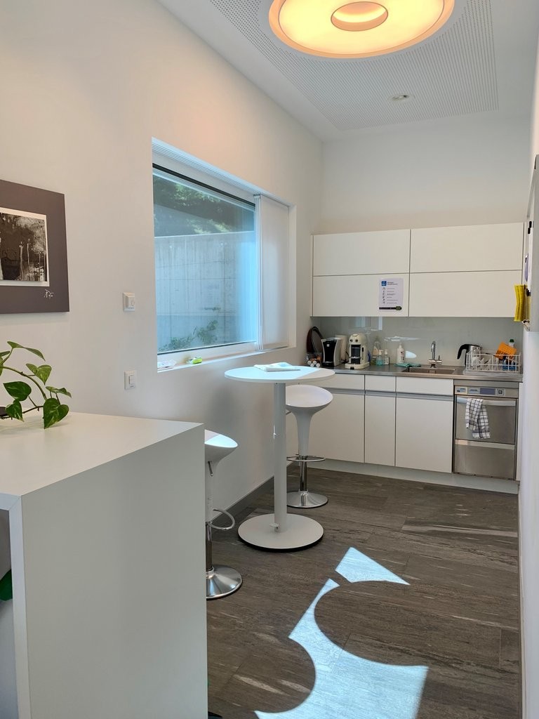 140m² commercial, Foto 5 von 7