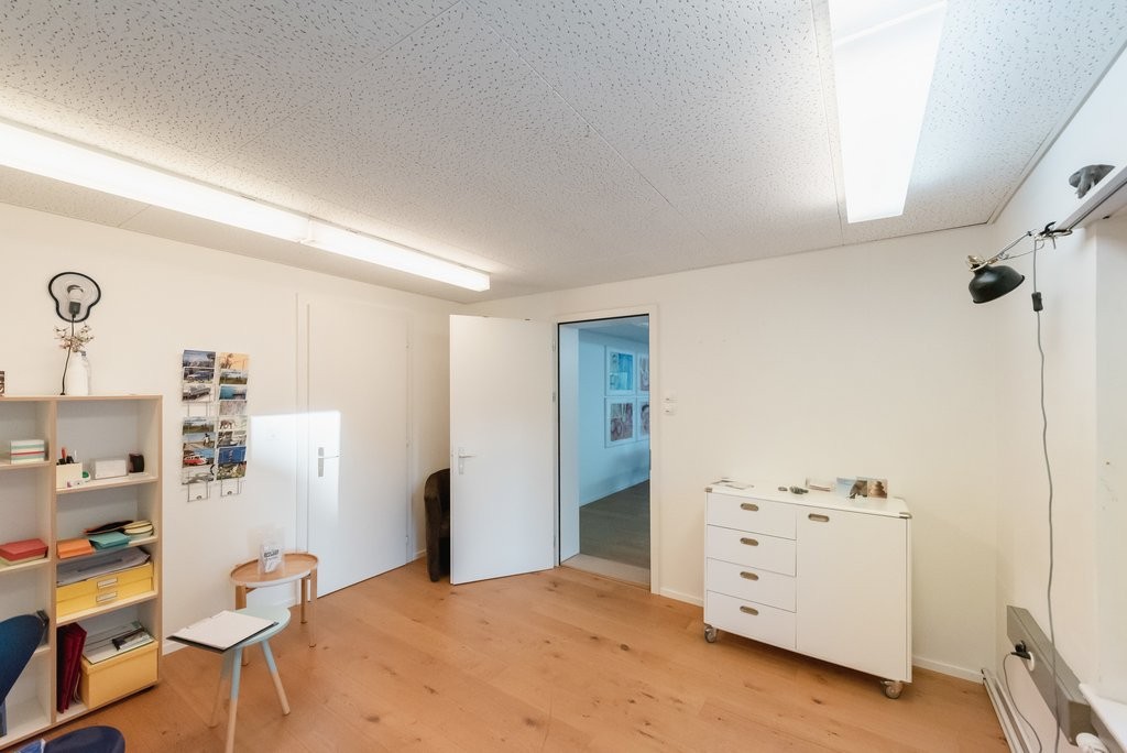 59m² office